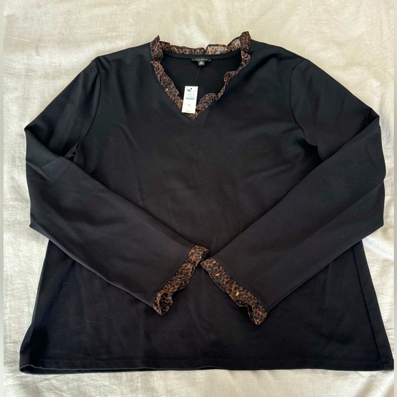 Talbots long sleeve top - NWT - Picture 1 of 7